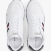 Adidași cu dungi caracteristice din piele mixtă Adidași cu dungi caracteristice din piele mixtă