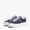 Adidași cu talpă cupsole și dungi