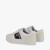 Adidași cu talpă cupsole și dungi Adidași cu talpă cupsole și dungi