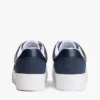 Adidași cu talpă cupsole și dungi