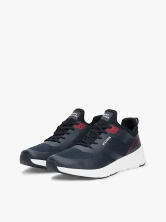 Adidași de alergare din materiale mixte