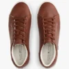 Adidași de teniș cu logo metalic și textură granulată Adidași de teniș cu logo metalic și textură granulată