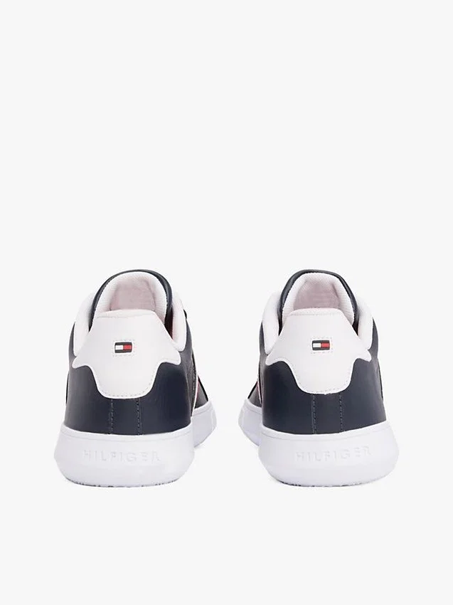 Adidași din piele cu talpă cupsole și dungi Adidași din piele cu talpă cupsole și dungi