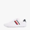 Adidași din piele cu talpă cupsole și dungi Adidași din piele cu talpă cupsole și dungi