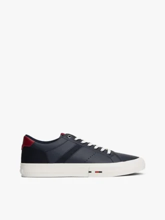 Adidași din piele cu talpă joasă