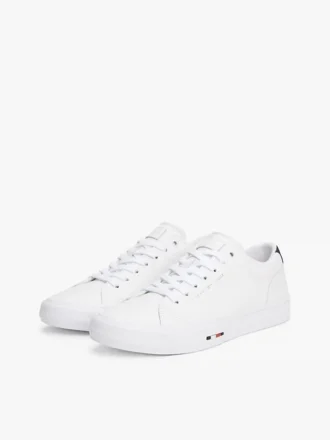 Adidași din piele cu talpă joasă