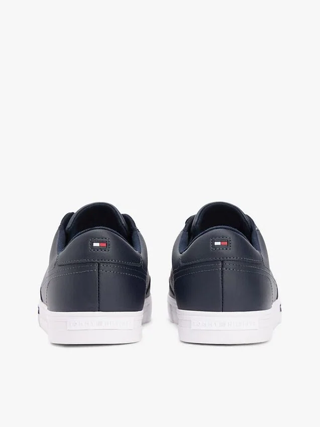Adidași din piele vulcanizată Adidași din piele vulcanizată
