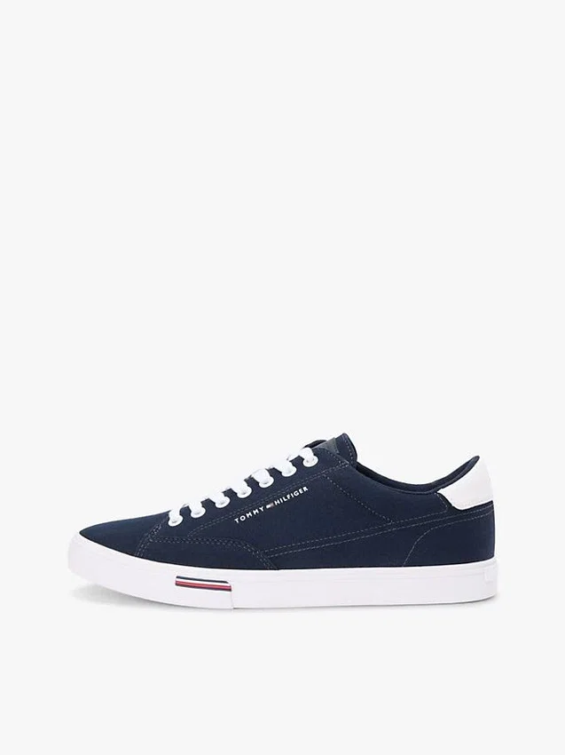 Adidași din pânză vulcanizată Adidași din pânză vulcanizată