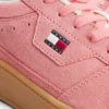 Adidași Tommy Jeans cu platformă din piele de căprioară Adidași Tommy Jeans cu platformă din piele de căprioară