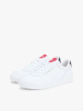 Adidași ușori din piele mixtă