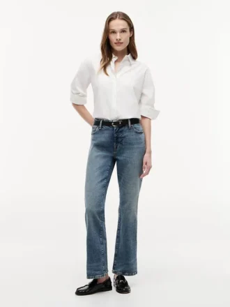 Blugi bootcut cu talie medie și material elastic