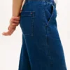 Blugi ușori cu croi larg, fără nasturi Blugi ușori cu croi larg, fără nasturi