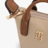 Breloc portmoneu cu monogramă Breloc portmoneu cu monogramă