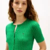 Cardigan cu mâneci scurte și tricotaj în formă de cablu Cardigan cu mâneci scurte și tricotaj în formă de cablu