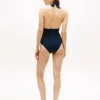 Costum de baie cu decolteu adânc și bretele tip halter, cu dungi caracteristice Costum de baie cu decolteu adânc și bretele tip halter, cu dungi caracteristice