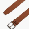 Curea din piele cu logo steag pe toată suprafața Curea din piele cu logo steag pe toată suprafața