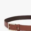 Curea din piele cu textură granulată și cataramă pătrată Curea din piele cu textură granulată și cataramă pătrată