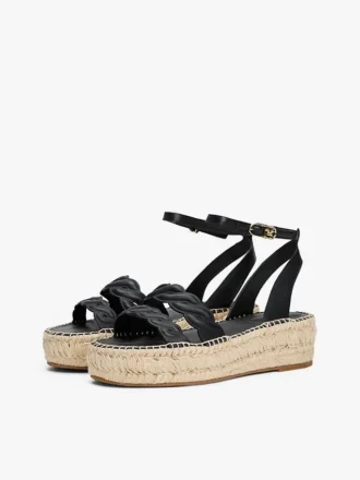 Espadrile cu platformă și curele răsucite din piele