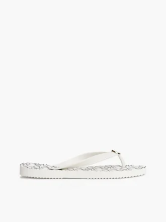 Flip-flop cu imprimeu TH Script și accesorii metalice