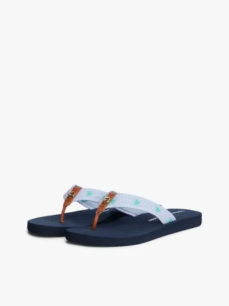 Flip-flopi din pânză cu monogramă brodată
