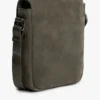 Geantă crossbody cu clapă din piele de căprioară Geantă crossbody cu clapă din piele de căprioară