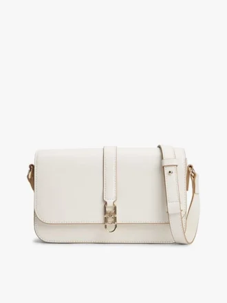 Geantă crossbody cu clapă și monogramă lustruită