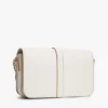 Geantă crossbody cu clapă și monogramă lustruită Geantă crossbody cu clapă și monogramă lustruită