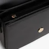 Geantă crossbody cu clapă și monogramă lustruită Geantă crossbody cu clapă și monogramă lustruită