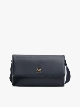 Geantă crossbody cu clapă și textură granulată