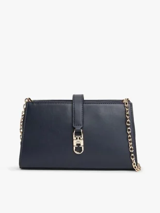 Geantă crossbody cu lanț și monogramă lustruită
