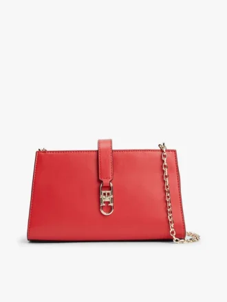 Geantă crossbody cu lanț și monogramă lustruită