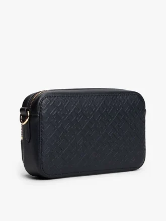 Geantă crossbody cu monogramă în relief pe toată suprafața Geantă crossbody cu monogramă în relief pe toată suprafața
