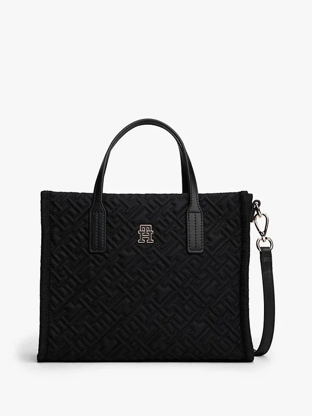 Geantă mini din nailon cu monogramă și cusături decorative Geantă mini din nailon cu monogramă și cusături decorative