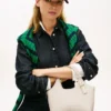 Geantă mini tote cu logo metalic și textură granulată Geantă mini tote cu logo metalic și textură granulată