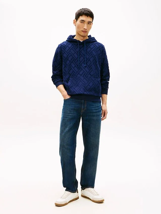 Hanorac cu glugă din velur jacquard cu logo cu steaguri pe toată suprafața Hanorac cu glugă din velur jacquard cu logo cu steaguri pe toată suprafața