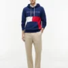Hanorac cu glugă și blocuri de culoare, cu logo Tommy brodat Hanorac cu glugă și blocuri de culoare, cu logo Tommy brodat