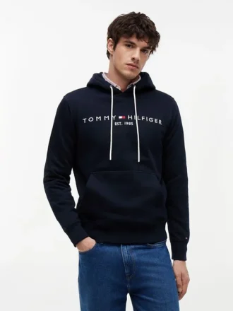 hanorac cu logo tommy brodat 1 5 330x440 - Hanorac cu logo Tommy brodat