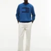 Hanorac Raglan cu logo steag, vopsit în indigo Hanorac Raglan cu logo steag, vopsit în indigo