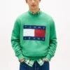 Hanorac Tommy Jeans cu logo mare în formă de steag Hanorac Tommy Jeans cu logo mare în formă de steag