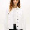 Jachetă din denim strânsă în talie Jachetă din denim strânsă în talie