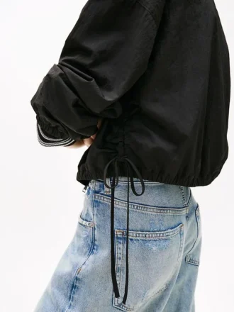 Jachetă Tommy Jeans impermeabilă cu fermoar Jachetă Tommy Jeans impermeabilă cu fermoar