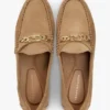 Mocasini din piele de căprioară cu lanț Mocasini din piele de căprioară cu lanț