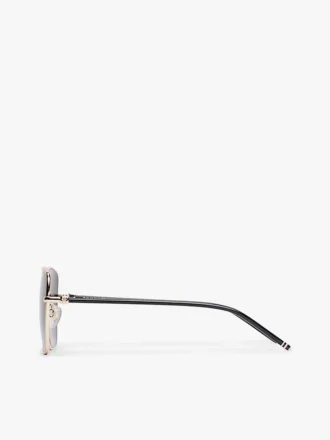 Ochelari de soare cu ramă metalică în formă de fluture Ochelari de soare cu ramă metalică în formă de fluture