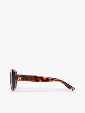Ochelari de soare cu ramă în formă de fluture Ochelari de soare cu ramă în formă de fluture