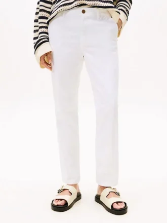 Pantaloni chino cu croială slim
