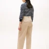 Pantaloni chino din twill plisat Pantaloni chino din twill plisat