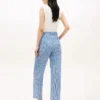 Pantaloni conici din seersucker cu imprimeu gingham și curea Pantaloni conici din seersucker cu imprimeu gingham și curea