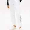 Pantaloni de trening cu logo Tommy brodat Pantaloni de trening cu logo Tommy brodat