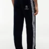 Pantaloni de trening din velur cu monogramă Pantaloni de trening din velur cu monogramă