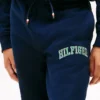 Pantaloni de trening pentru copii cu logo Hilfiger Pantaloni de trening pentru copii cu logo Hilfiger